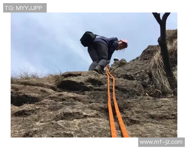 李丽专访：从初学者到滑板高手的成长与挑战之路